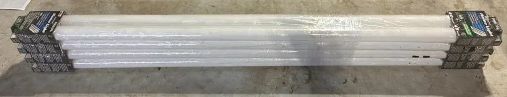4 Sets of PHILIPS 48�L 40W Tubes.