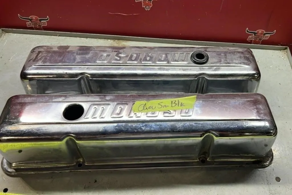 Small Block Chevrolet Tappat Covers