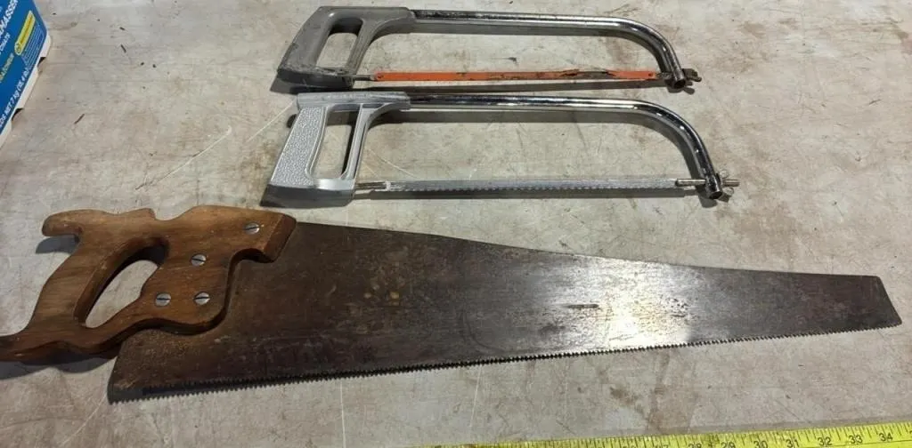 3 Saws.