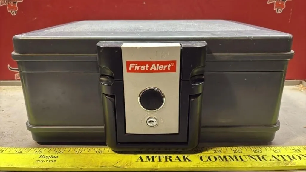First Alert Fire Safe. No Key. 13.5�W x 10�D x