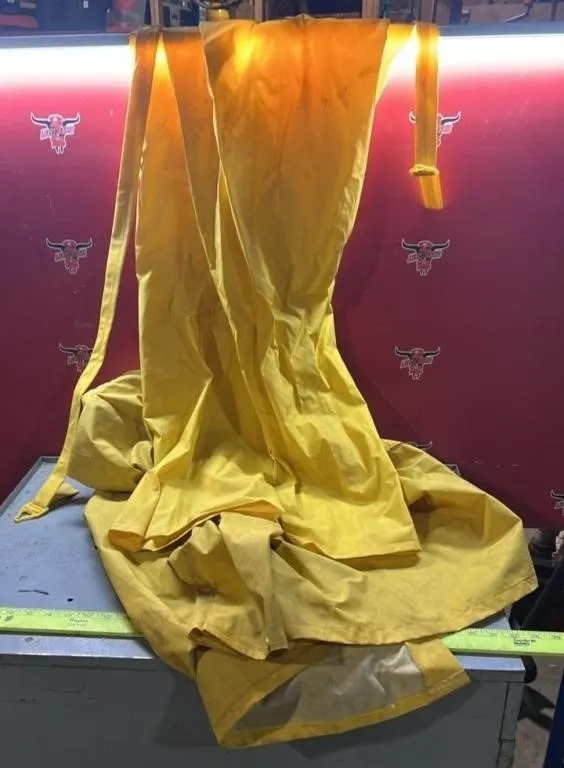 Size Medium Rain Suit