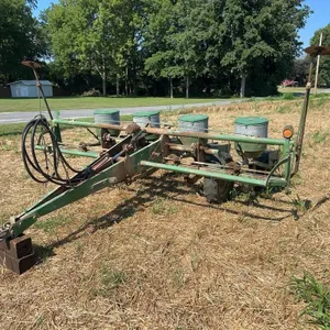John Deere 494A Corn Planter