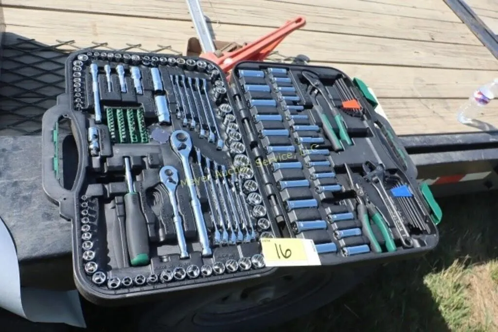 Masterforce tool set, missing sockets & bits