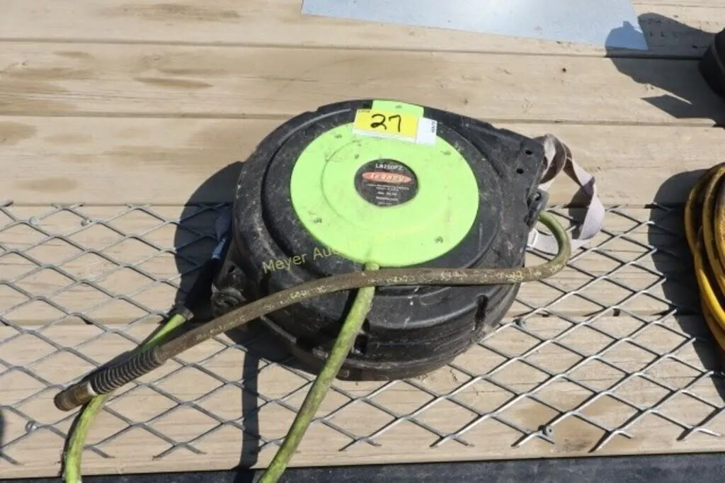 air hose reel