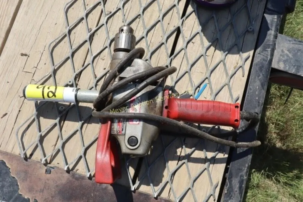 Milwaukee HD 1/2" drill