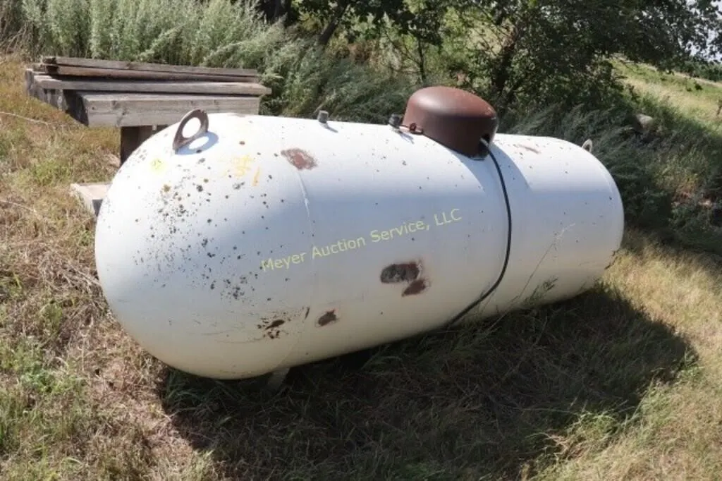 500 gal propane tank - empty