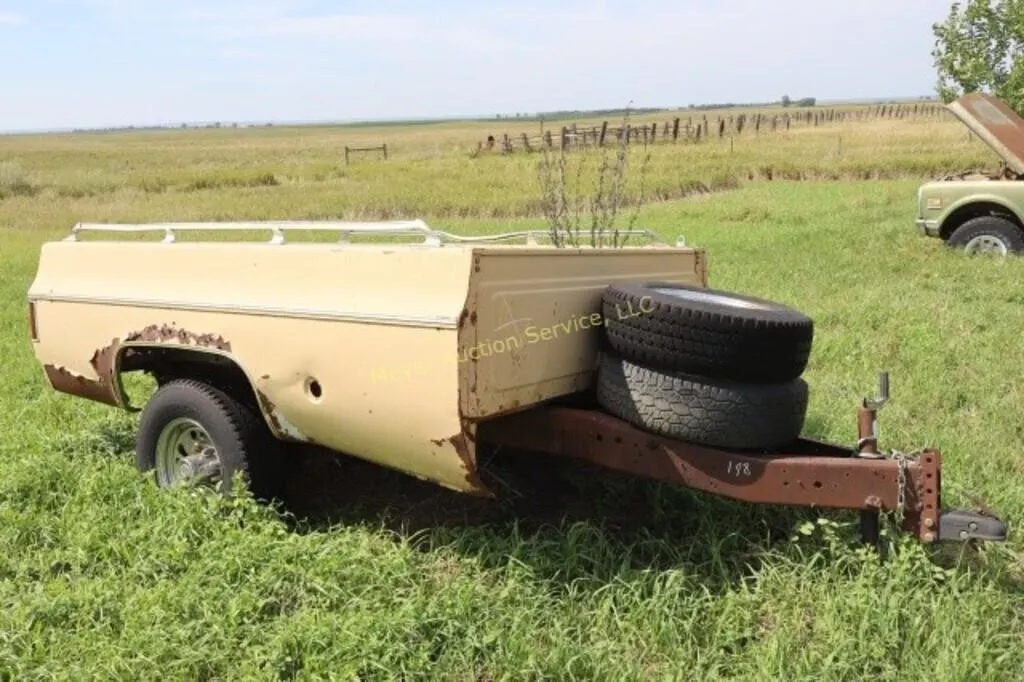 Pickup box trailer