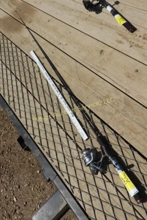 Shakespeare Ugly Stick rod w/ quantum Throttle 240