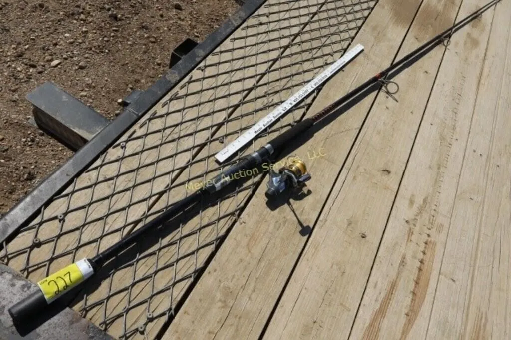 11' Shakespeare Rod w/Shimano Sahara 4000 reel