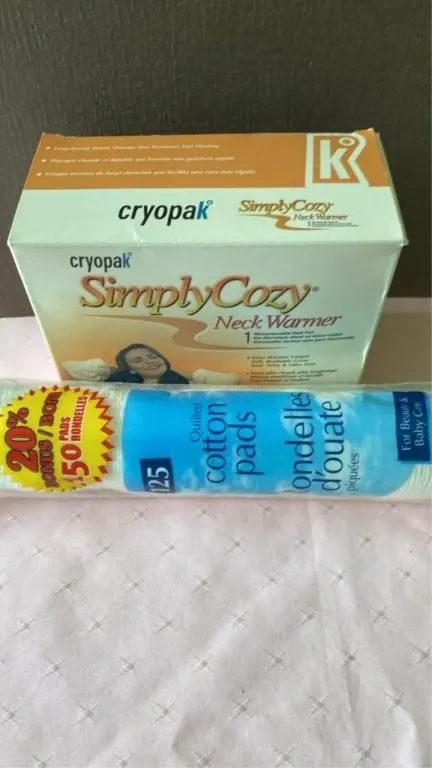 Cotton pads and neck warmer