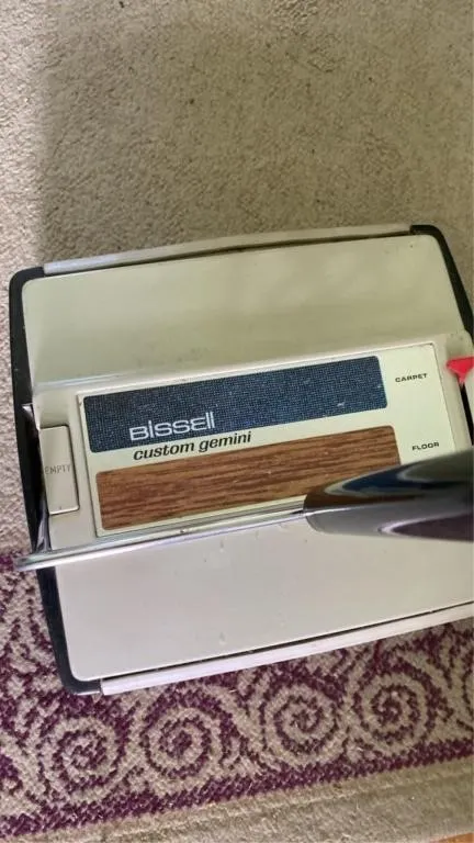 Vintage Carpet sweeper