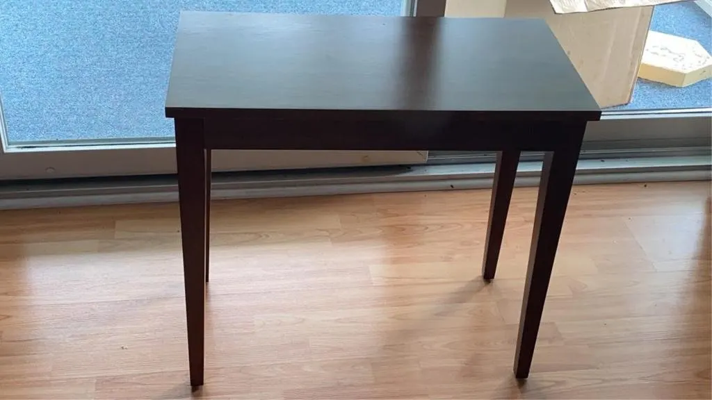 Piano bench