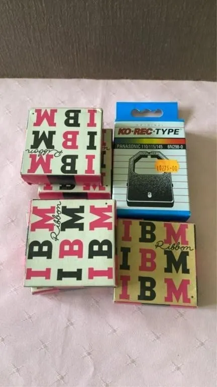 Typewriter ribbon