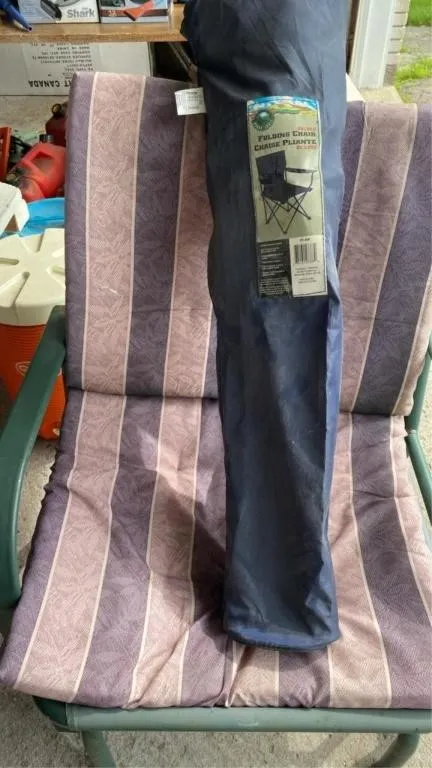 2 chairs
