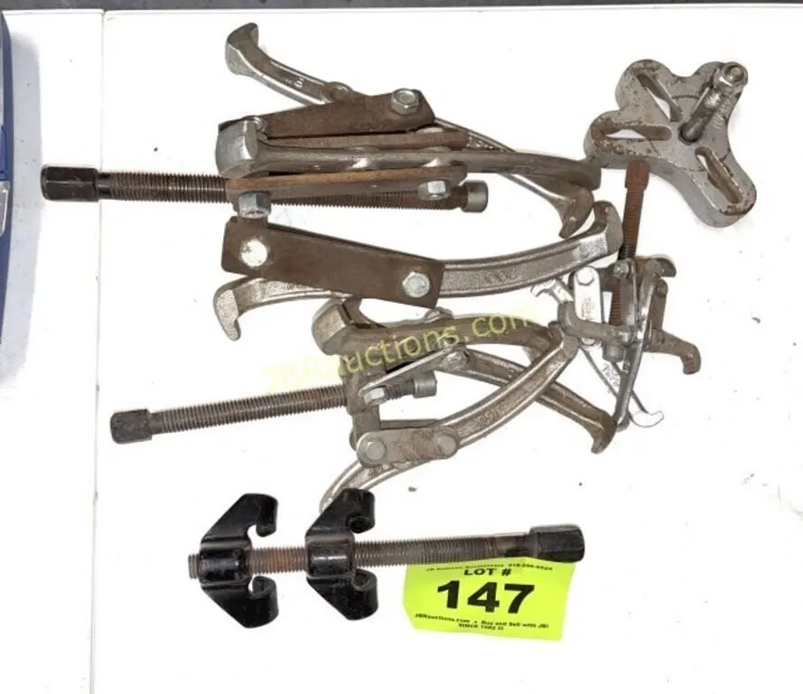 ASSORTED PULLERS