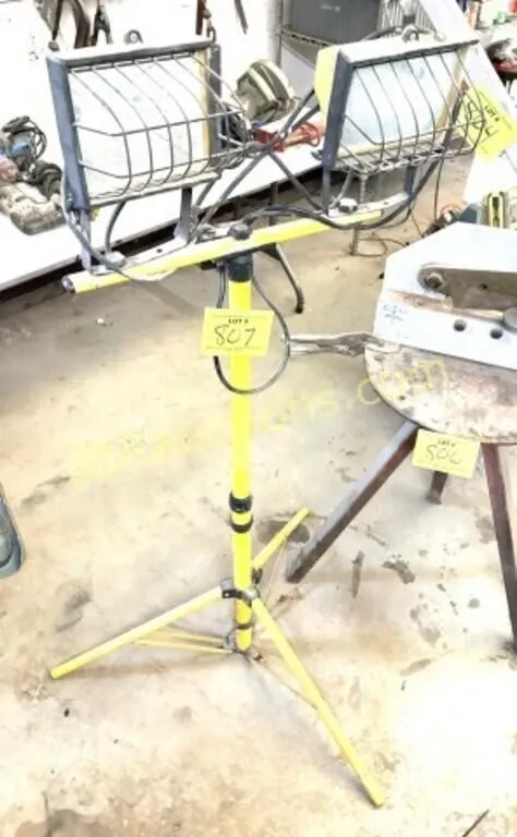 WORK LIGHT