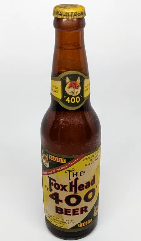12 OZ IRTP PAPER LABL BOTTLE FOX HEAD 400 LIGHT WAUKESHA WISCONSIN