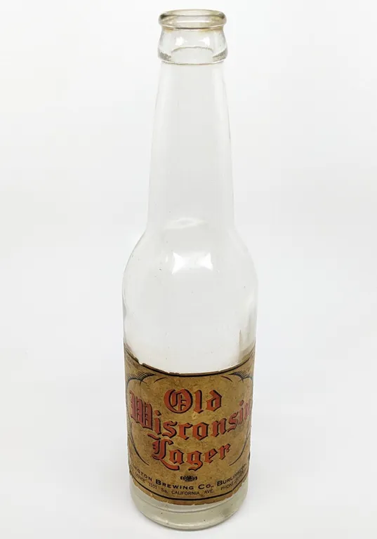 12 OZ IRTP PAPER LABEL BOTTLE OLD WISCONSIN LAGER BEER BURLINGTON WISCONSIN