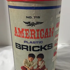 Vintage No. 715 American Plastic Bricks