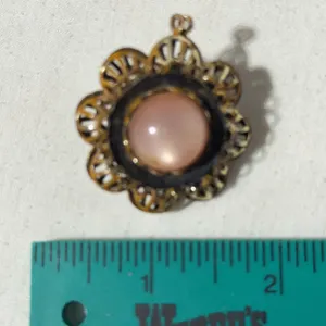 Vintage floral pendant