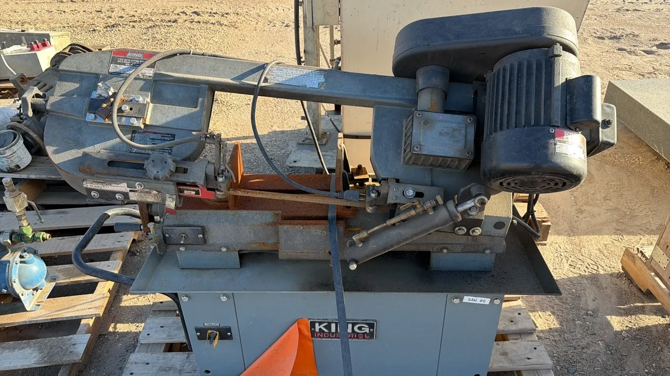 Band Saw - King Industrial - KC-712BC with coolant pump