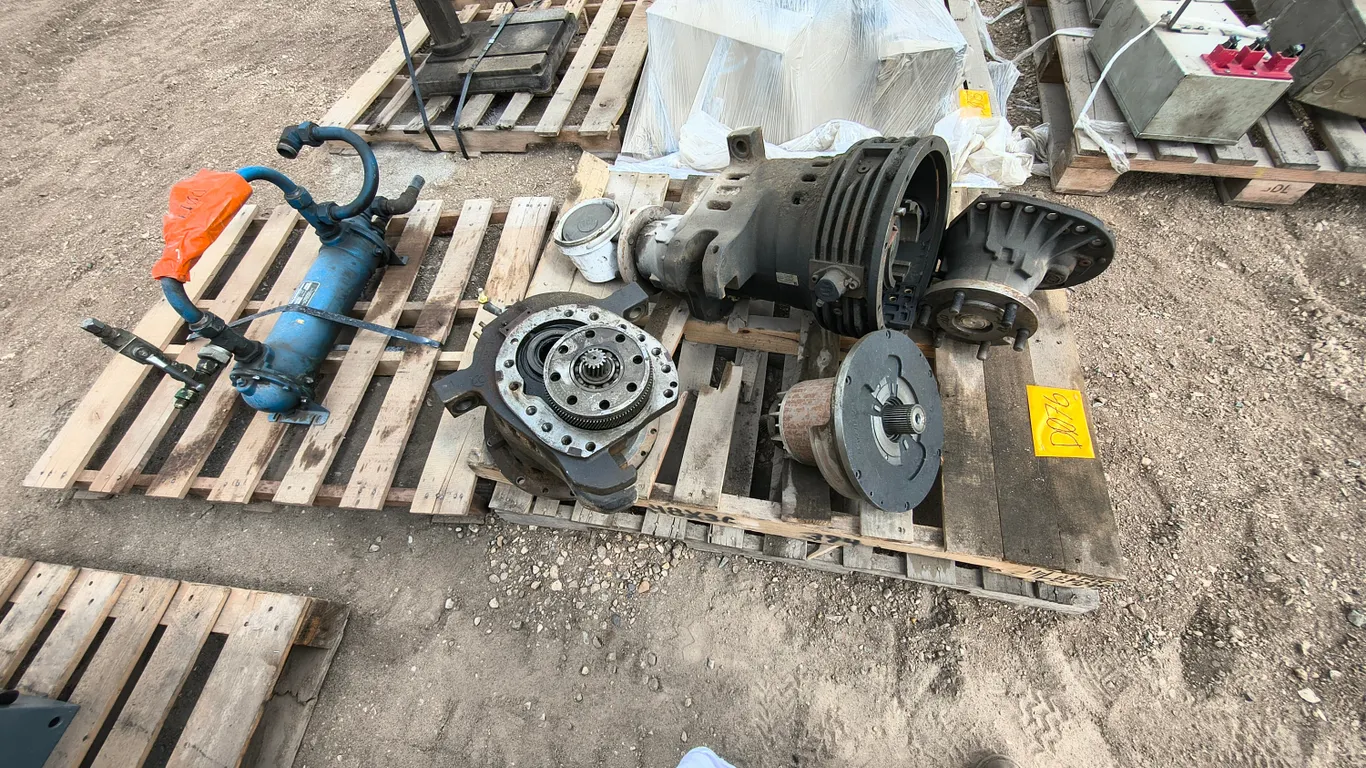 Hyster Battery Operated Forklift Front Axle Parts