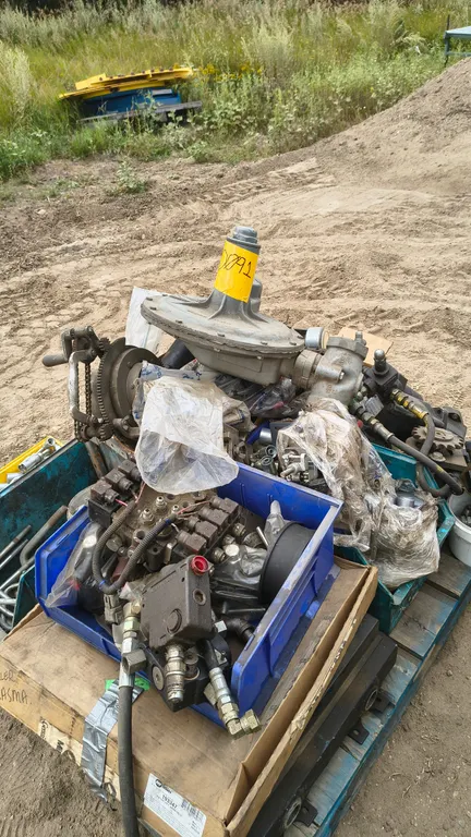 Hydraulic Motors, Fittings, Valve Blocks, Ubolts