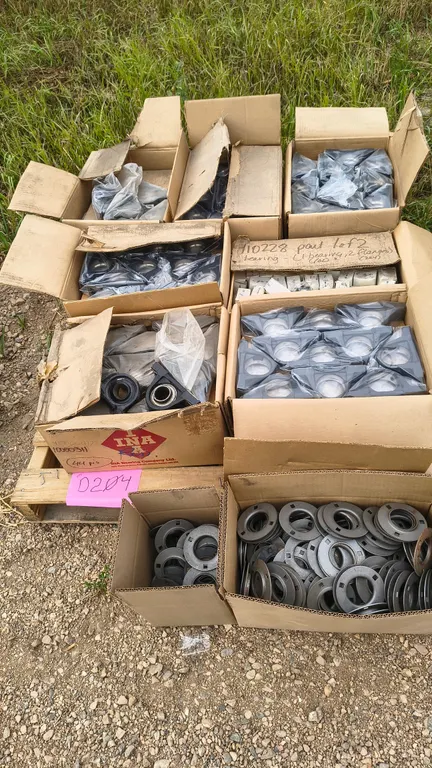 Large Lot of Bearings, Pillow Blocks & Flange Housings