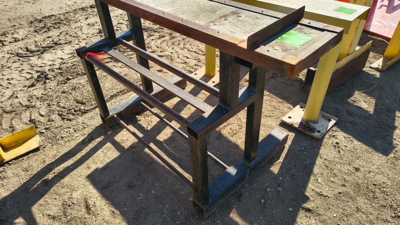 Assembly Workstation