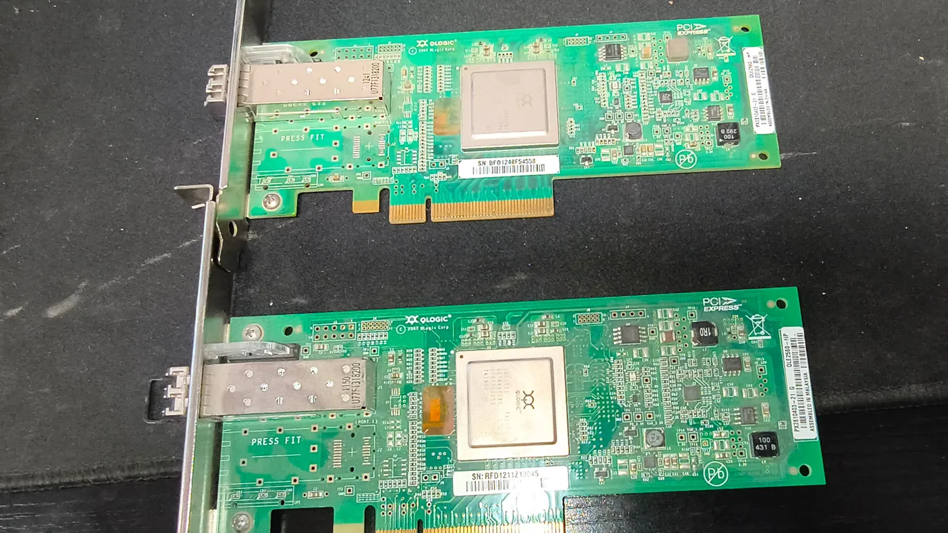 Lot of 2 HP PCIe x8 8Gb FC network cards