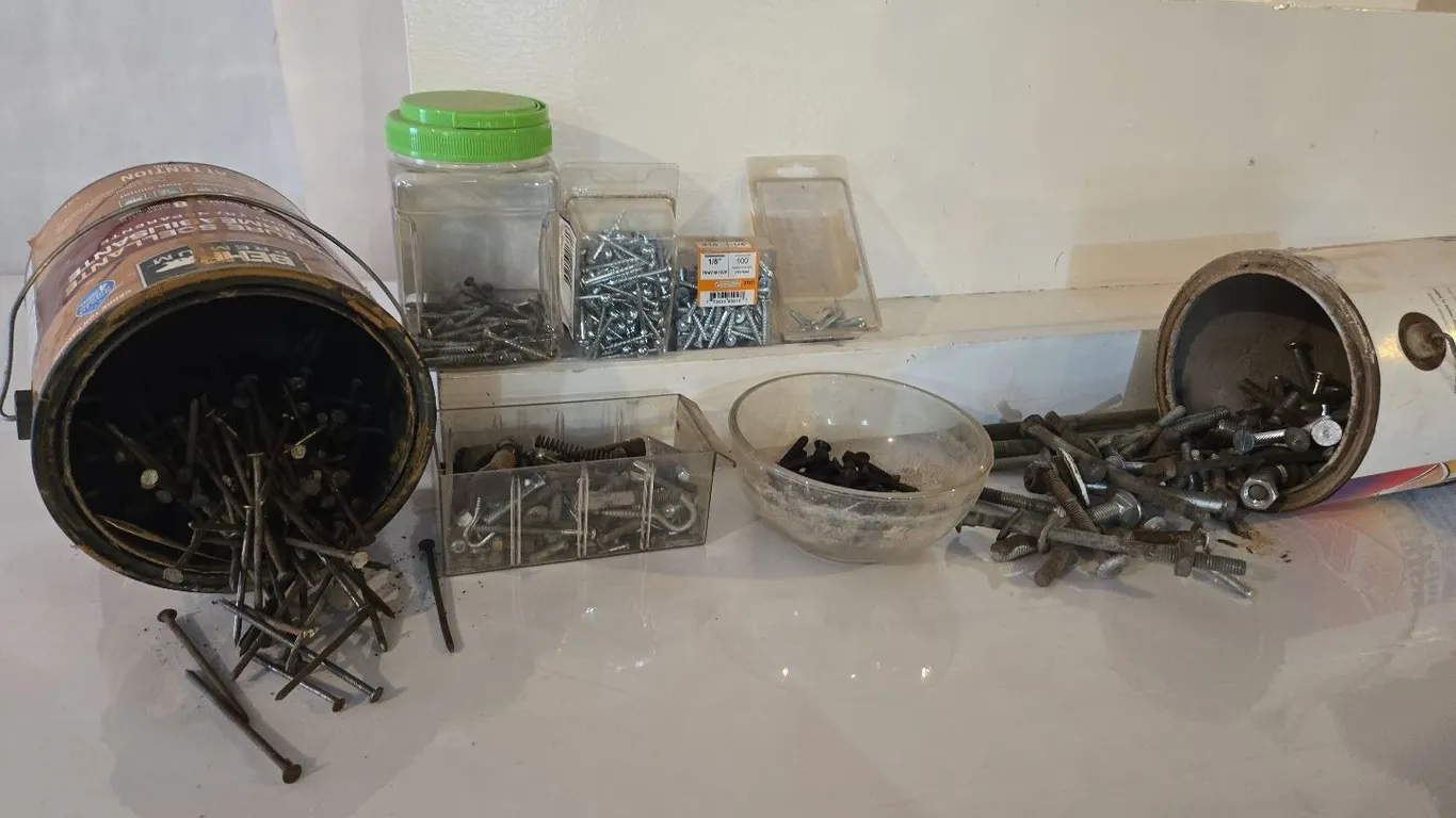 Misc. Hardware - nails, screws & bolts