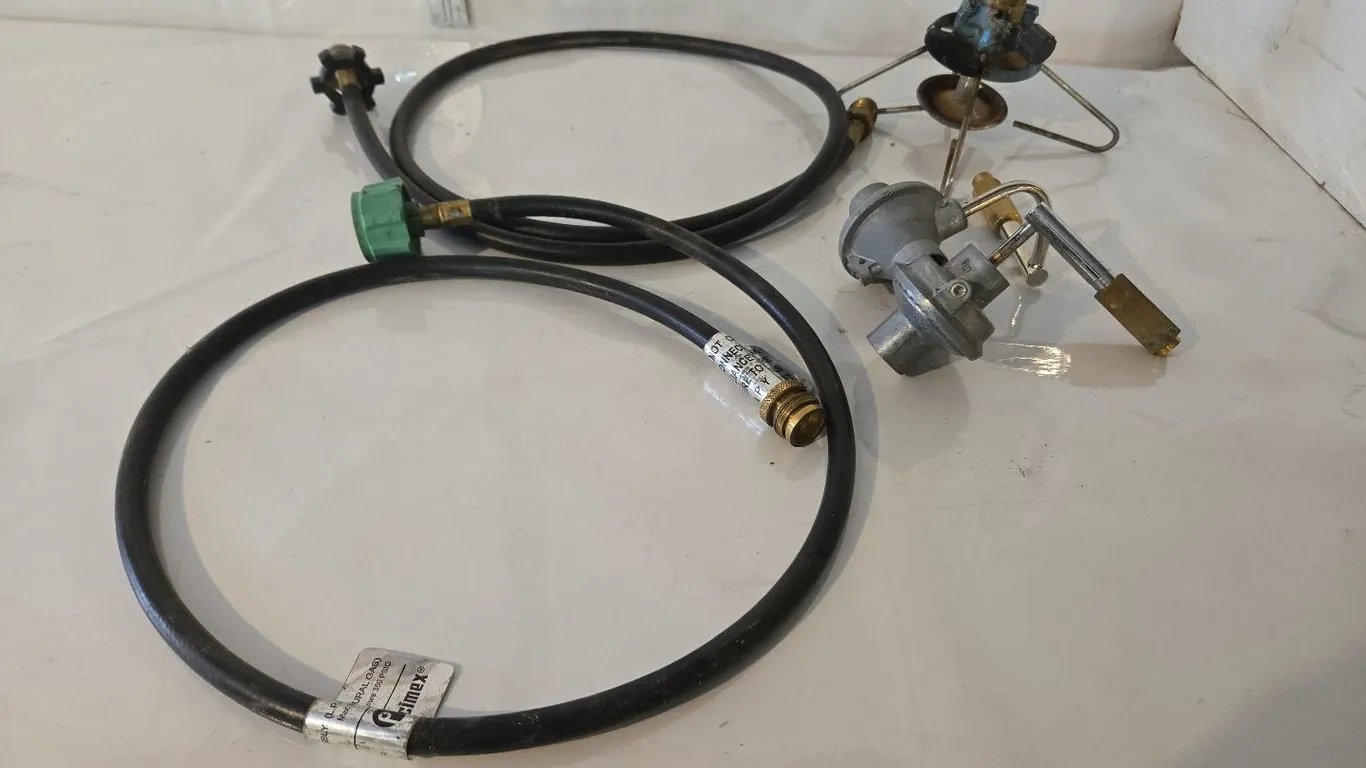 Propane regulators & hoses