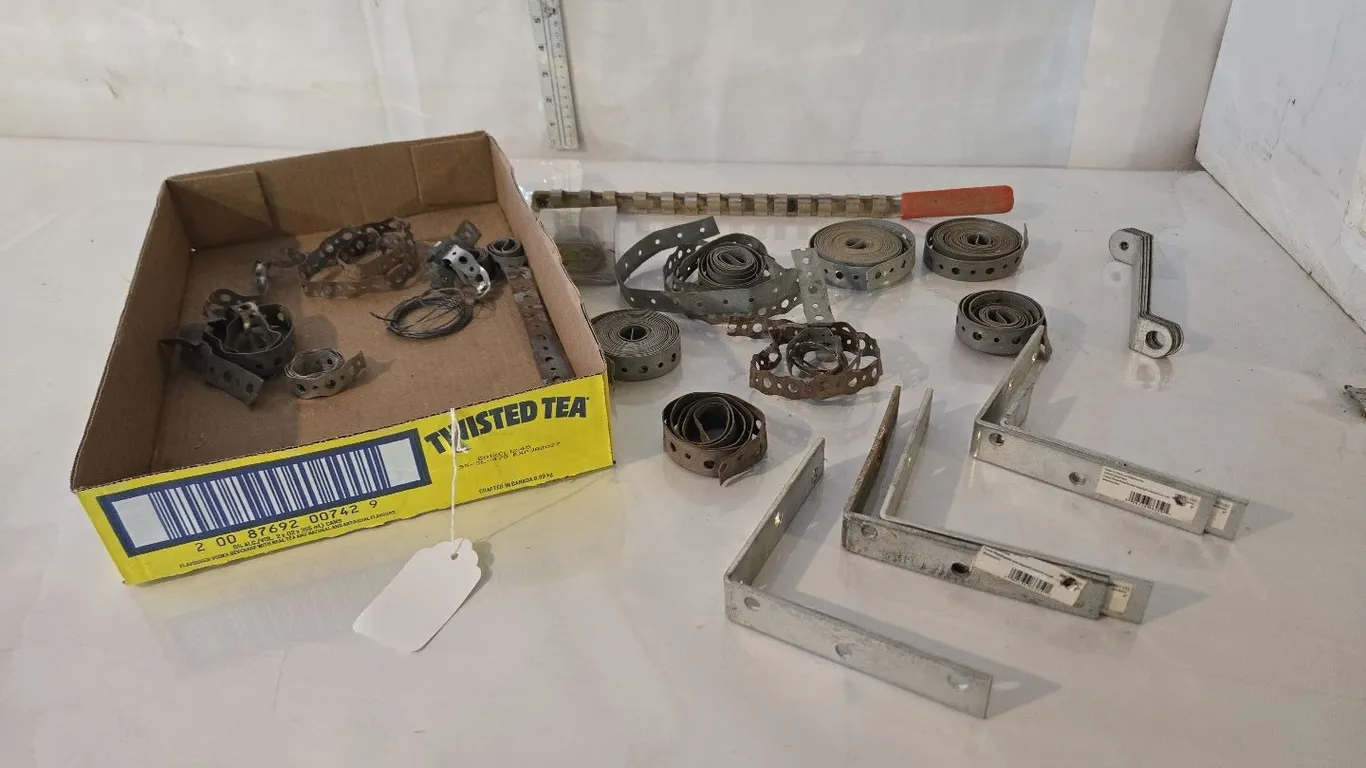 Metal Strapping & L-brackets