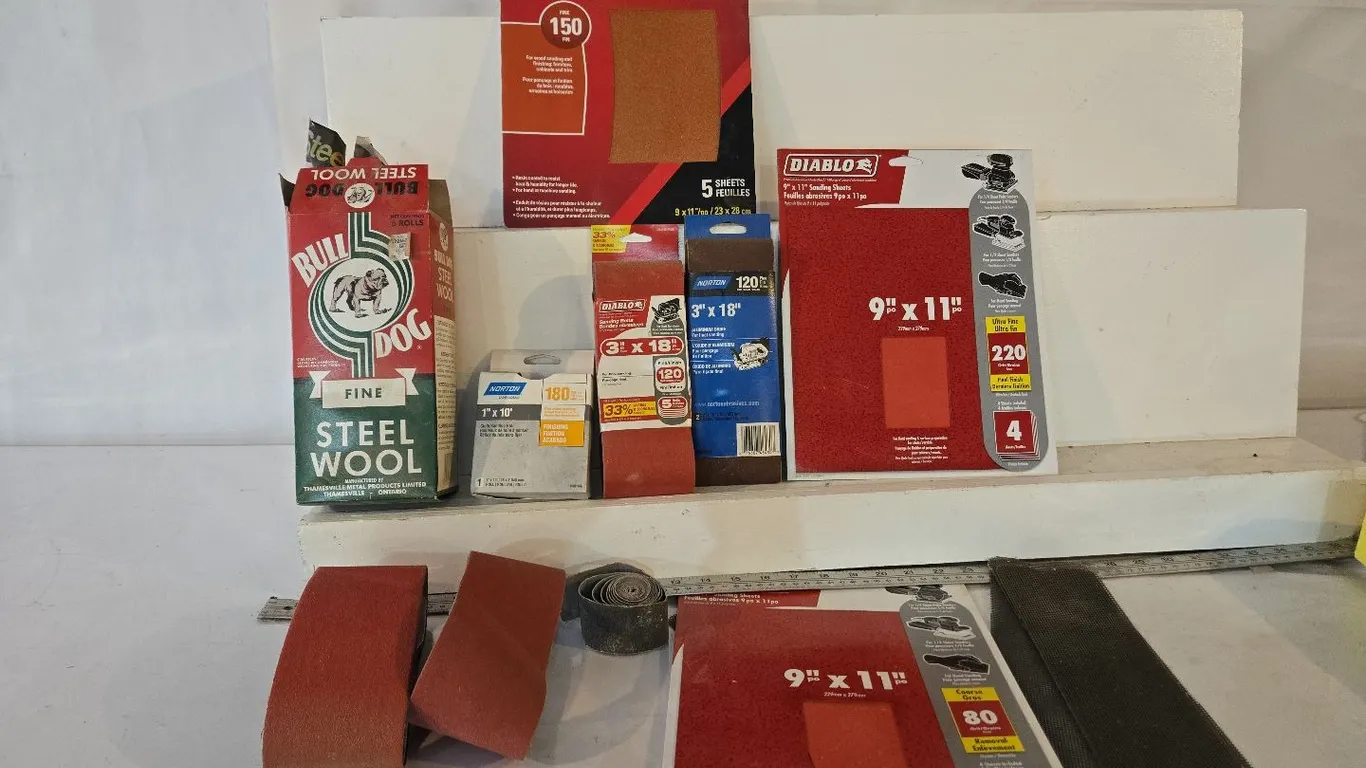 Sanding belts & steel wool