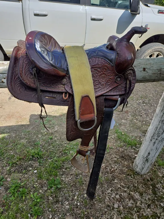 15" Western Saddle