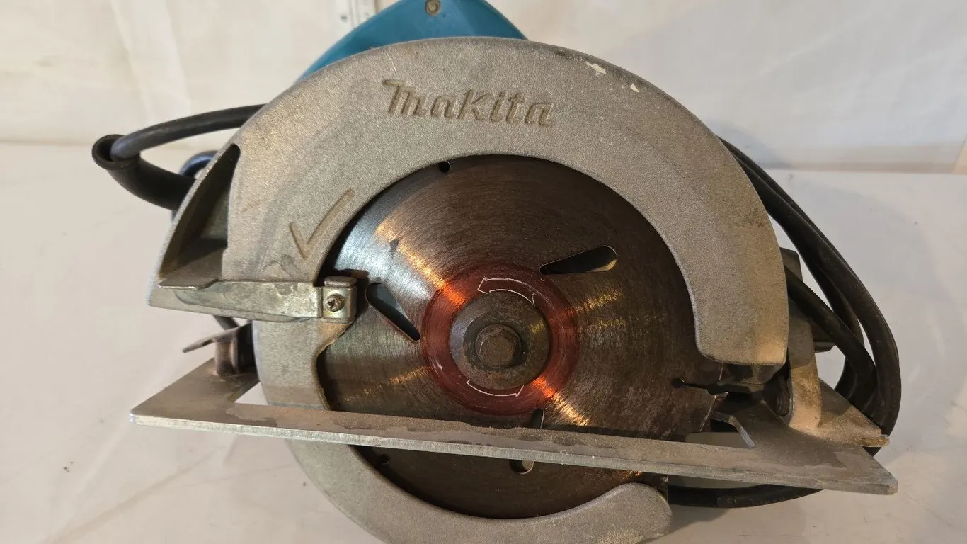 Makita Circular Saw