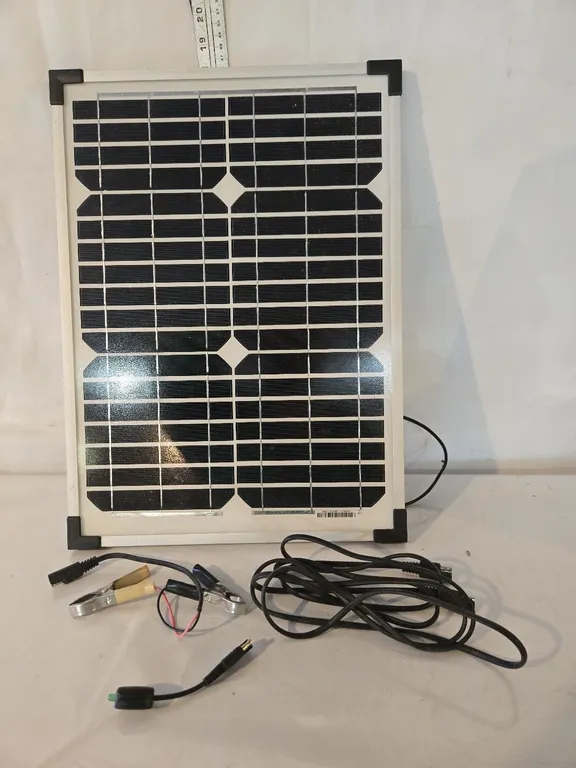 Coleman 25 Watt, 12V Solar panel