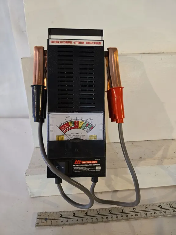 Motomaster Battery Tester - like new