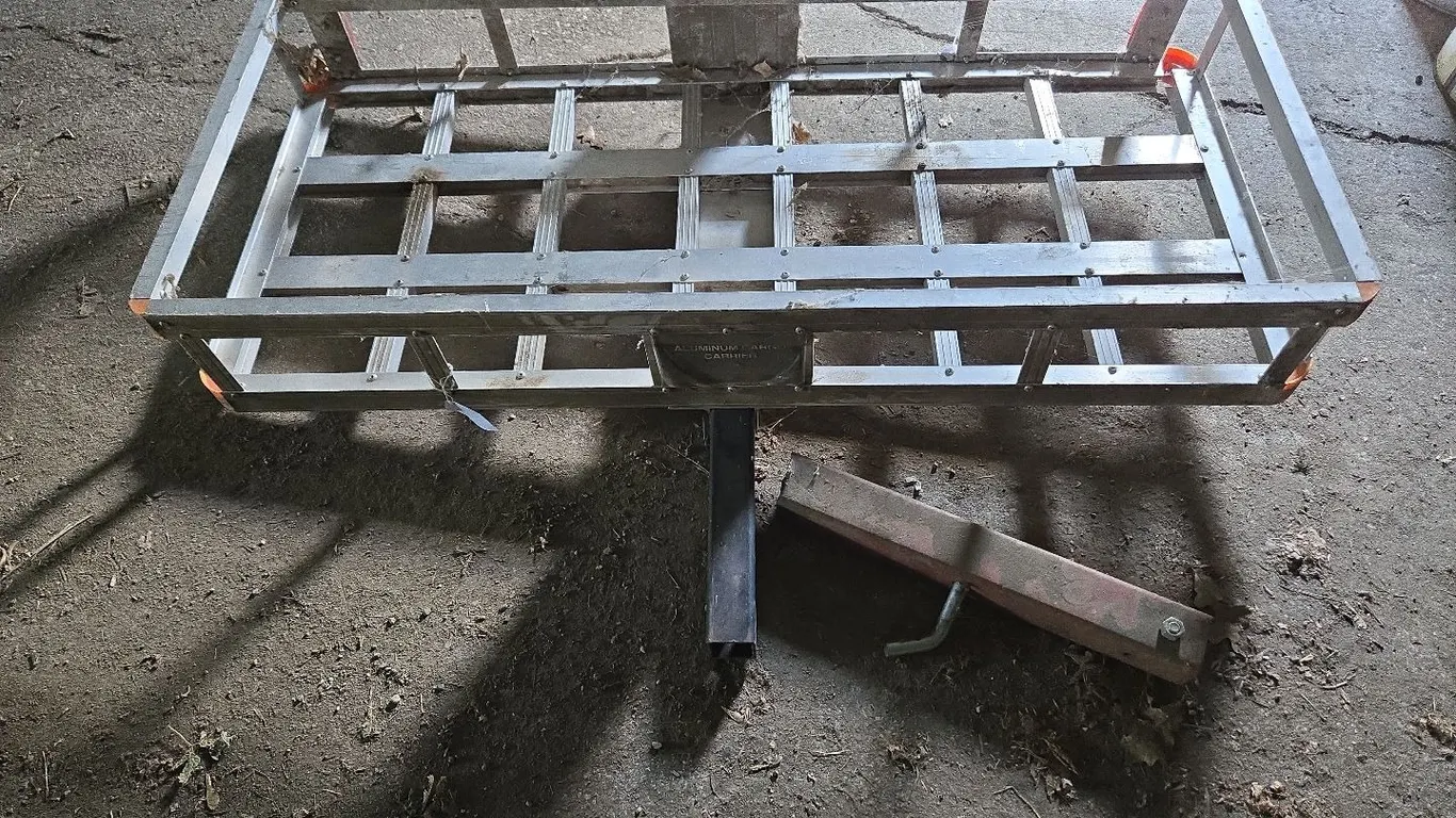 Luggage Carrier - 49.5"x22"