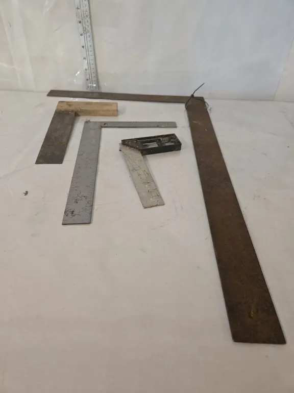 Carpenter's Squares