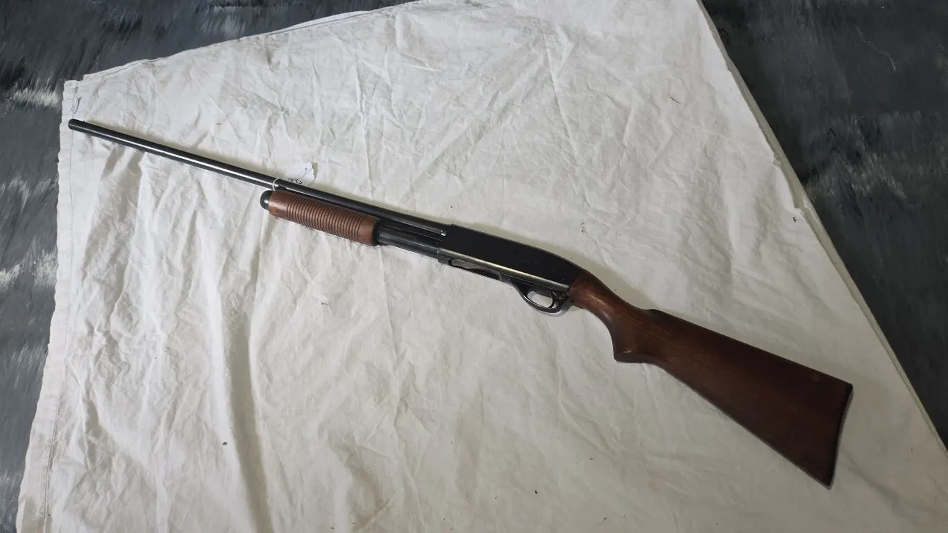 Remington Wingmaster 870 16 Ga. Shotgun - need PAL