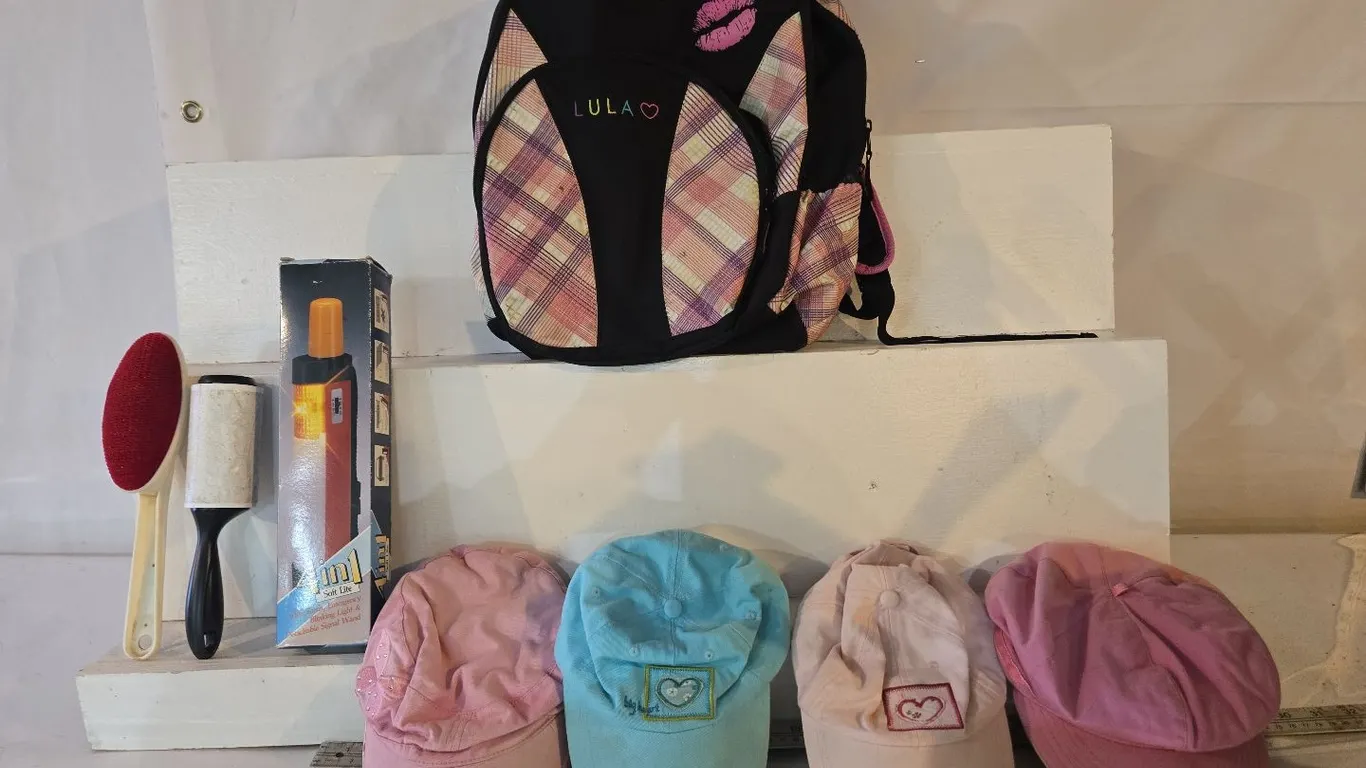 Kids Back Pack, Kids hats, 4 in 1 Light & misc.