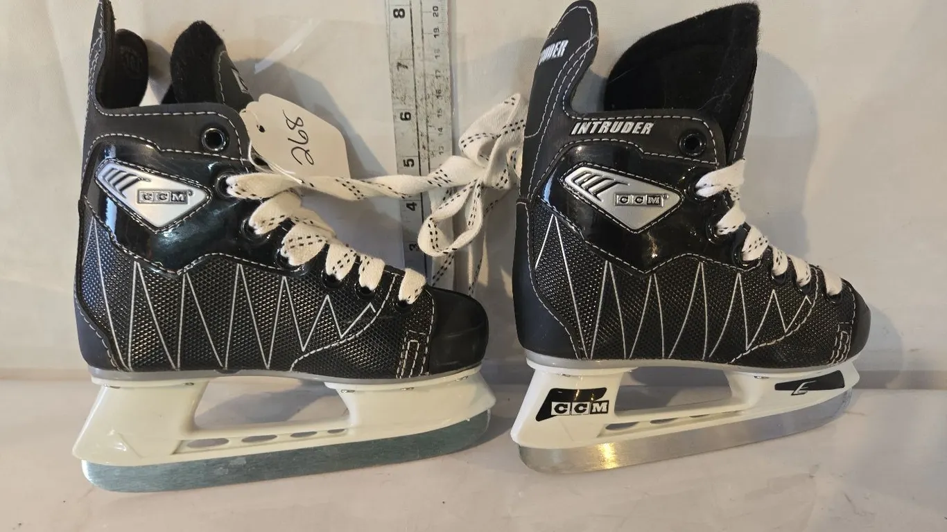 Children's CCM Skates, size 10 J