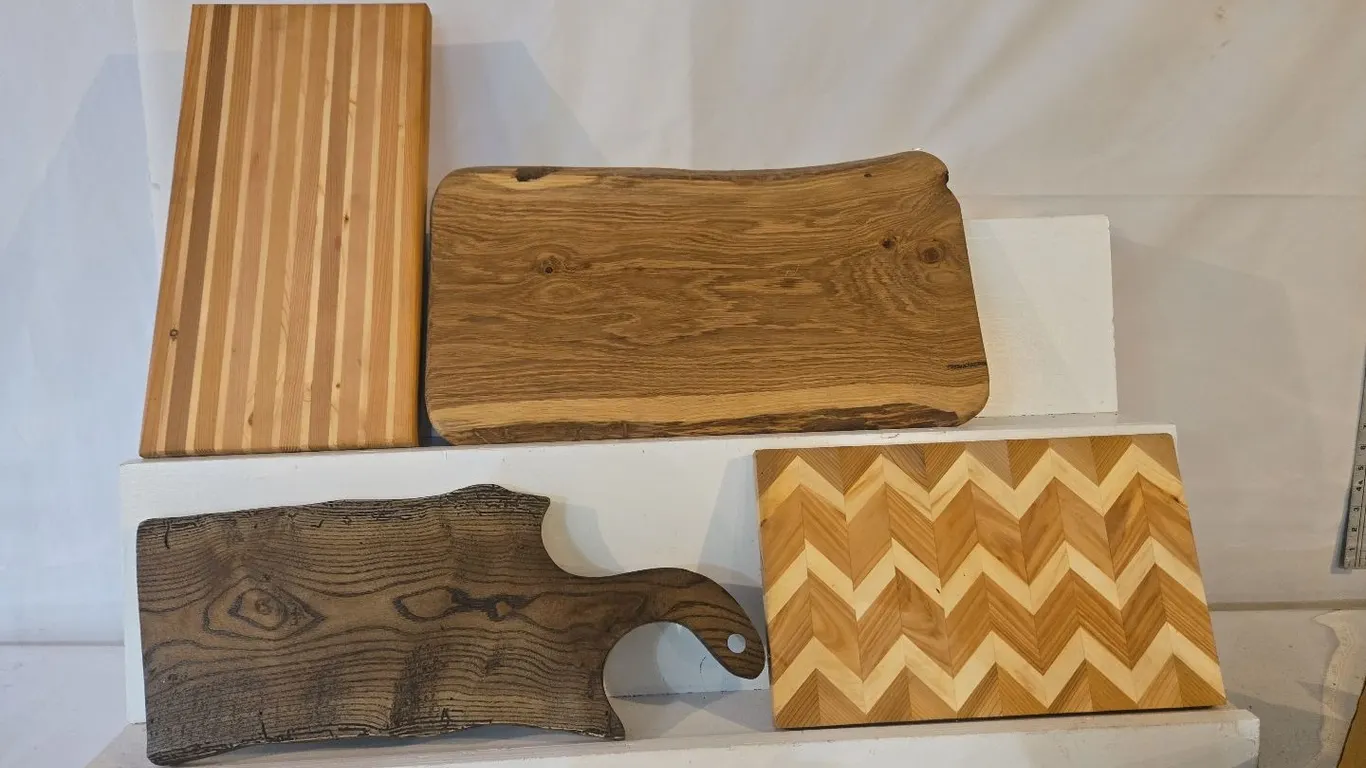 Cutting Boards (4) - Wooden