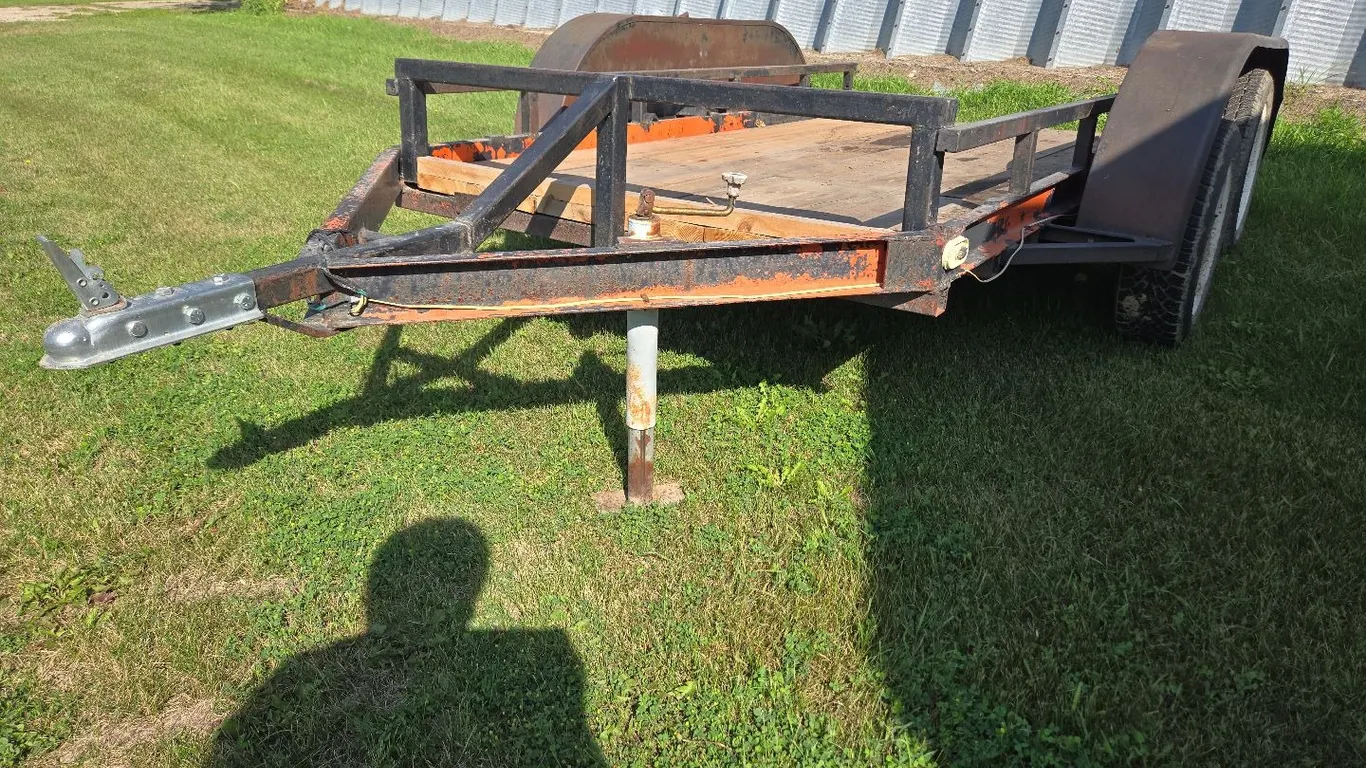 Utility Trailer - NO TOD