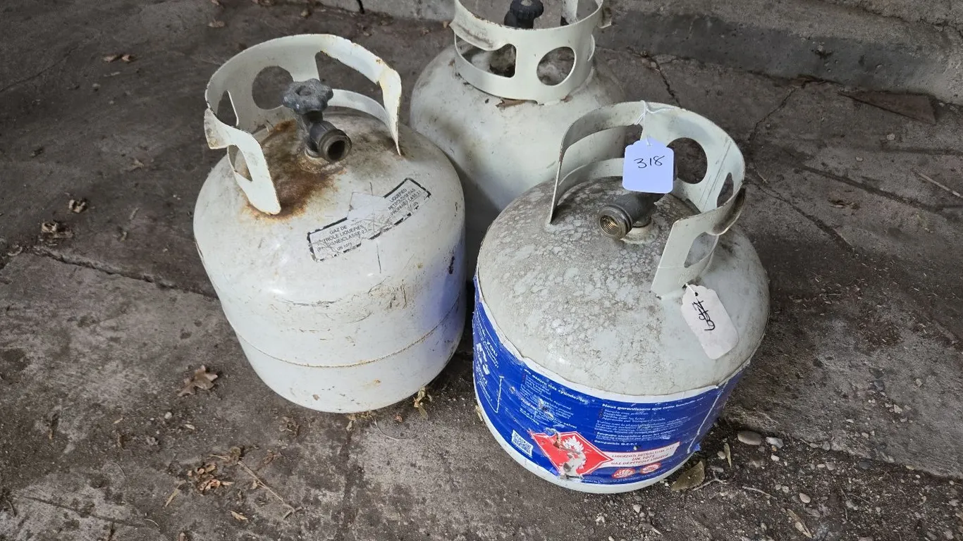 Propane Tanks (3)