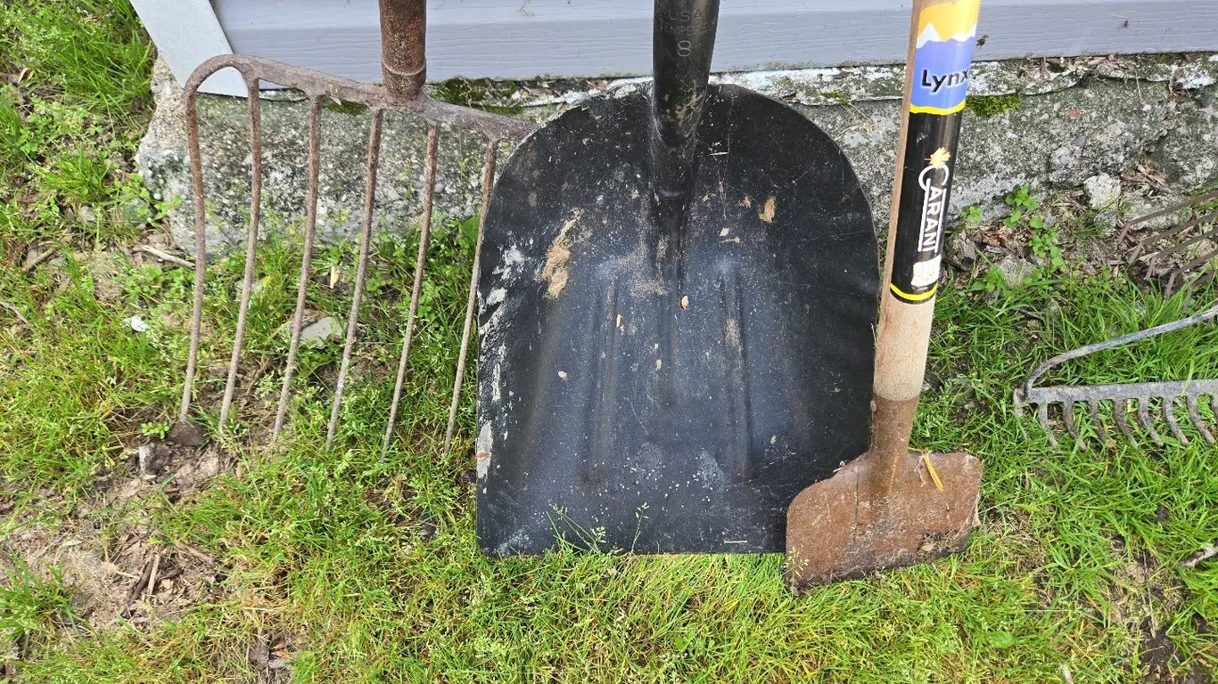 Shovel, Edger, Fork