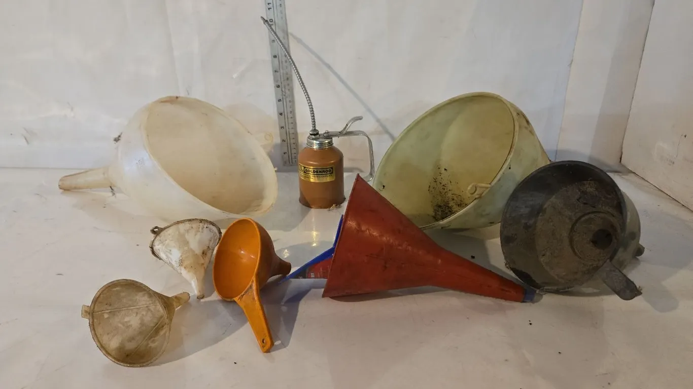 Funnels & Oiler
