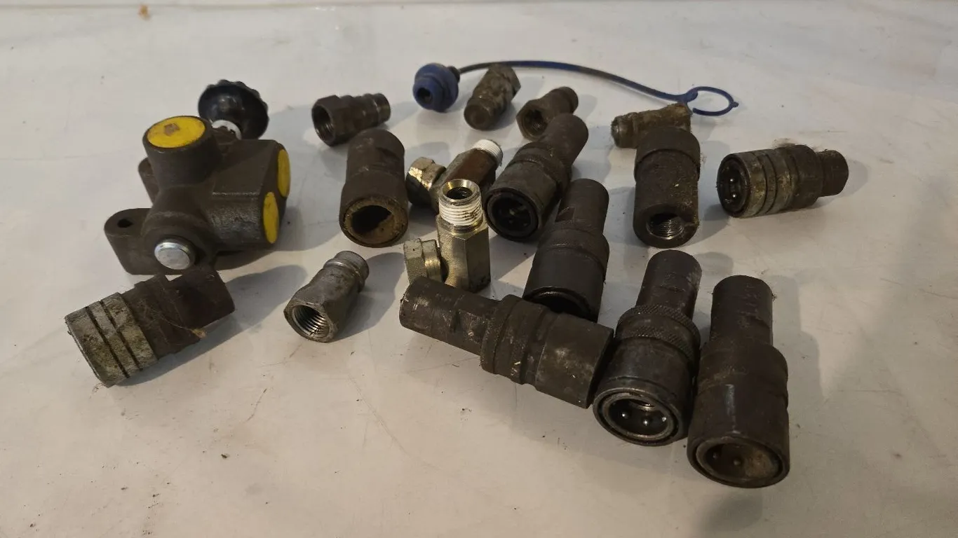 Hydraulic Fittings & Couplers