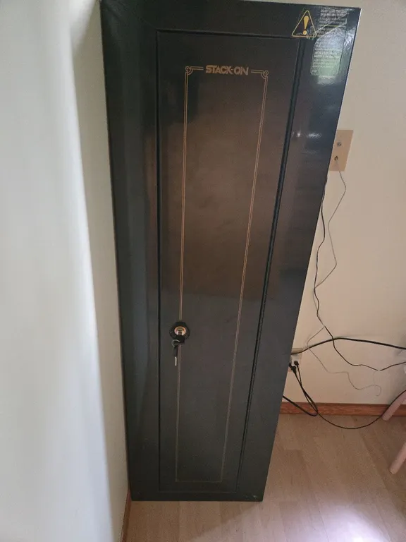 Stack On Gun Cabinet - metal